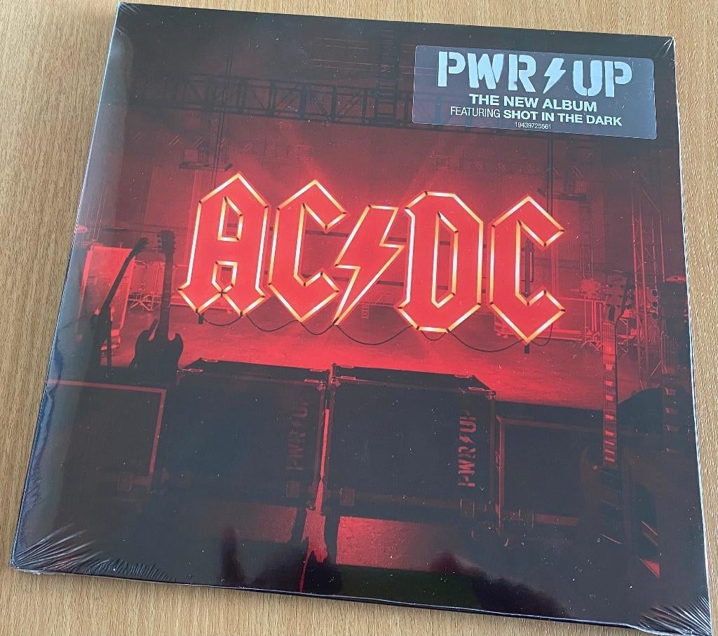 LP - AC/DC : Power Up (Nieuw in Plastic) *, Ophalen, Nieuw in verpakking