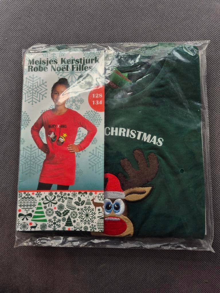 Kerstjurk Meisjes Maat 128/134 - Nieuw met rendier, Meisje, Nieuw, Ophalen of Verzenden, Jurk of Rok