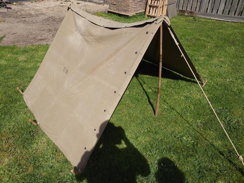 WW2 US puptent 1942, Verzamelen, Militaria | Algemeen, Ophalen of Verzenden, Landmacht, Amerika, Boek of Tijdschrift