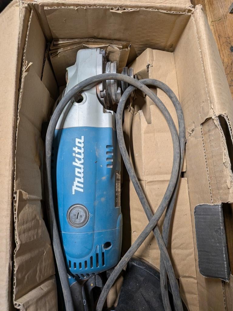 Makita haakse slijper GA9020rf, Ophalen of Verzenden, 1000 watt of meer, Haakse handslijpmachine