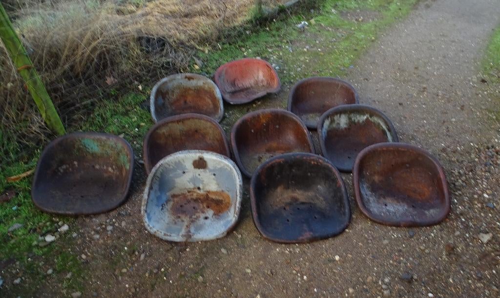 oude tractorzitting tractorzittingen stoel tractor, Ophalen