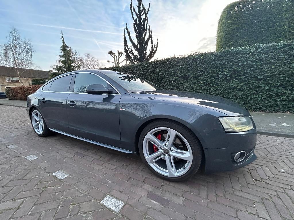 Audi A5 2.0 tfsi quattro s-line stage1 260 pk navi, Auto's, Audi, Zwart, 4 cilinders, 1984 cc, 4 stoelen