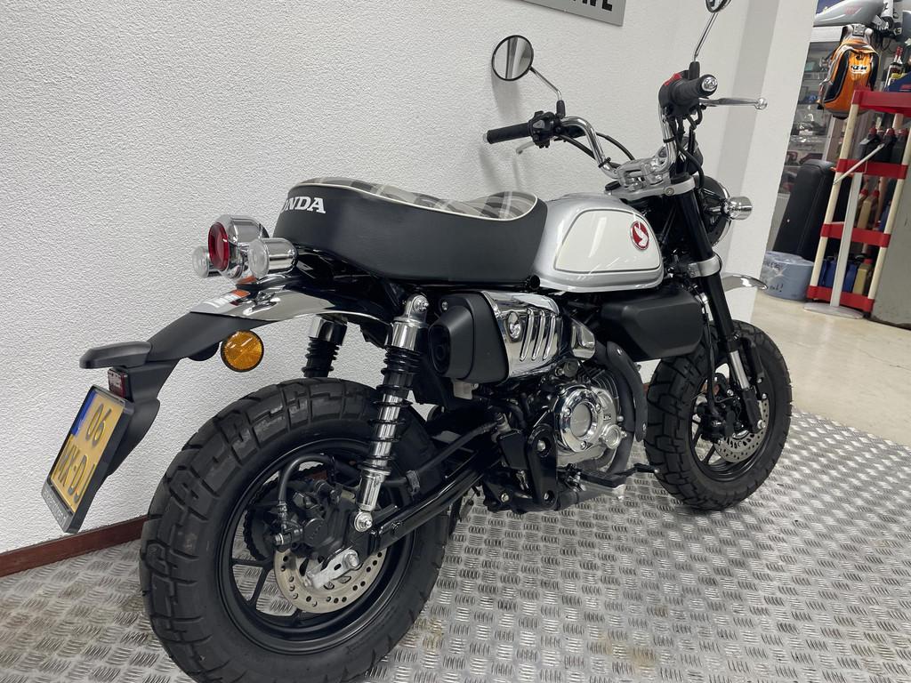 Honda MONKEY 125 ABS Z125MA LIMITED EDITION FABRIEKSGARA - foto 3