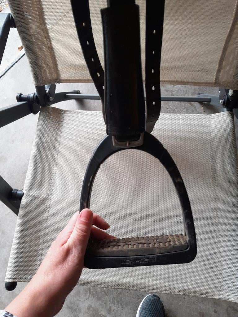 2x stijgbeugels en blokjes, Dieren en Toebehoren, Paarden en Pony's | Overige Paardenspullen, Dressuur, Ophalen of Verzenden