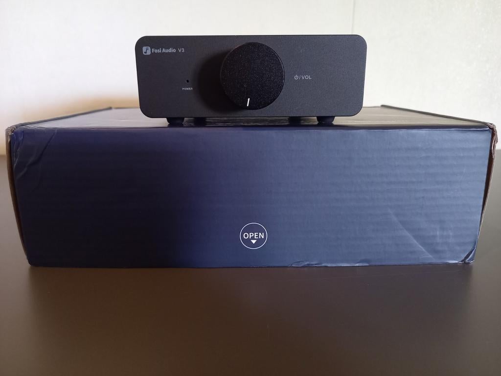 FOSI AUDIO V3 CLASS-D 2X150 WATT BOXED + UPGRADED BB OPAMPS, Audio, Tv en Foto, Versterkers en Receivers, Overige merken, Ophalen of Verzenden