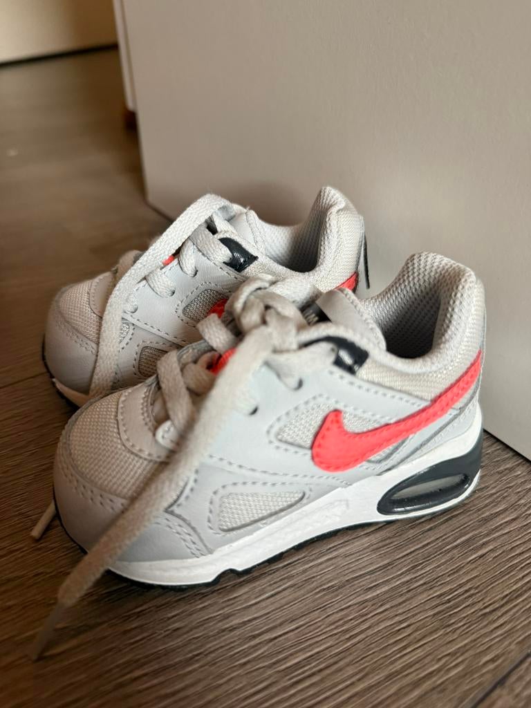 Babyschoenen Nike Air max, Ophalen of Verzenden, Zo goed als nieuw, Jongetje of Meisje, Schoentjes