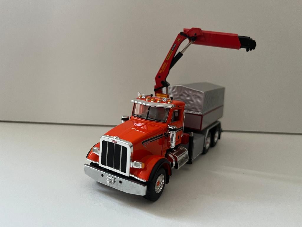 Peterbilt ballastwagen met laadkraan, Ophalen of Verzenden, Zo goed als nieuw, Bus of Vrachtwagen, Wsi