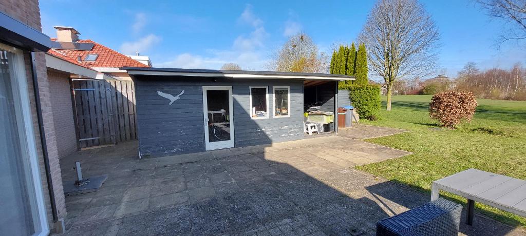 tuinhuis, Tuin en Terras, Tuinhuizen, Gebruikt, Schuur, Hout, 500 cm of meer, 200 tot 400 cm, 2 ramen, Met overkapping, Ophalen