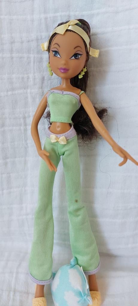 Winx barbie layla slumber doll, Ophalen of Verzenden, Zo goed als nieuw, Pop