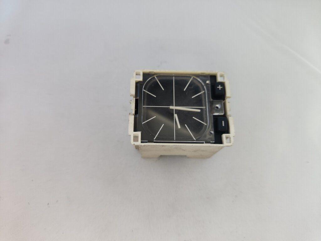 Klok analoog BMW 3 serie E30 62131376903 1376903, Auto-onderdelen, Dashboard en Schakelaars, BMW, Gebruikt, Herkomst onderdeel bekend