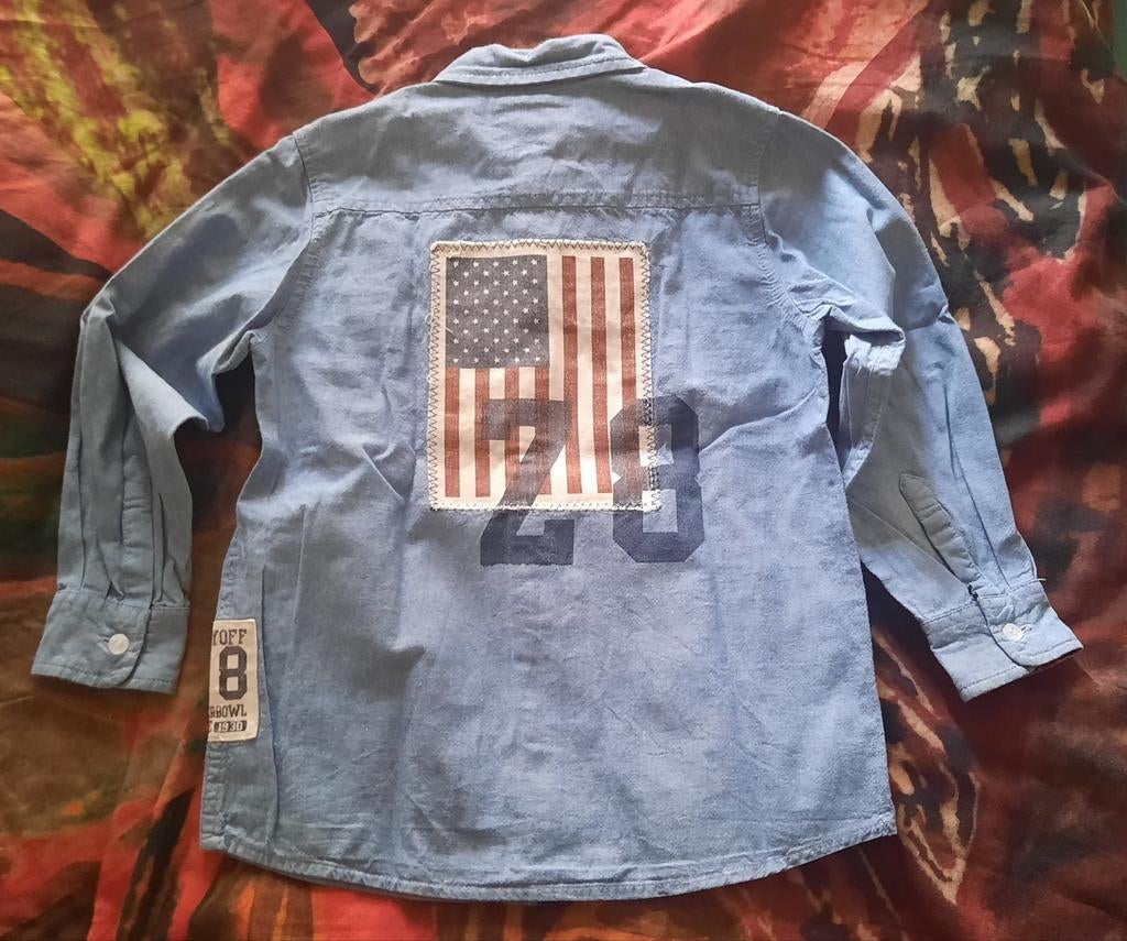 Spijkerbloes blouse Z8 blauw Amerikaanse vlag maat 104/110, Kinderen en Baby's, Kinderkleding | Maat 104, Ophalen, Z8, Overhemd of Blouse