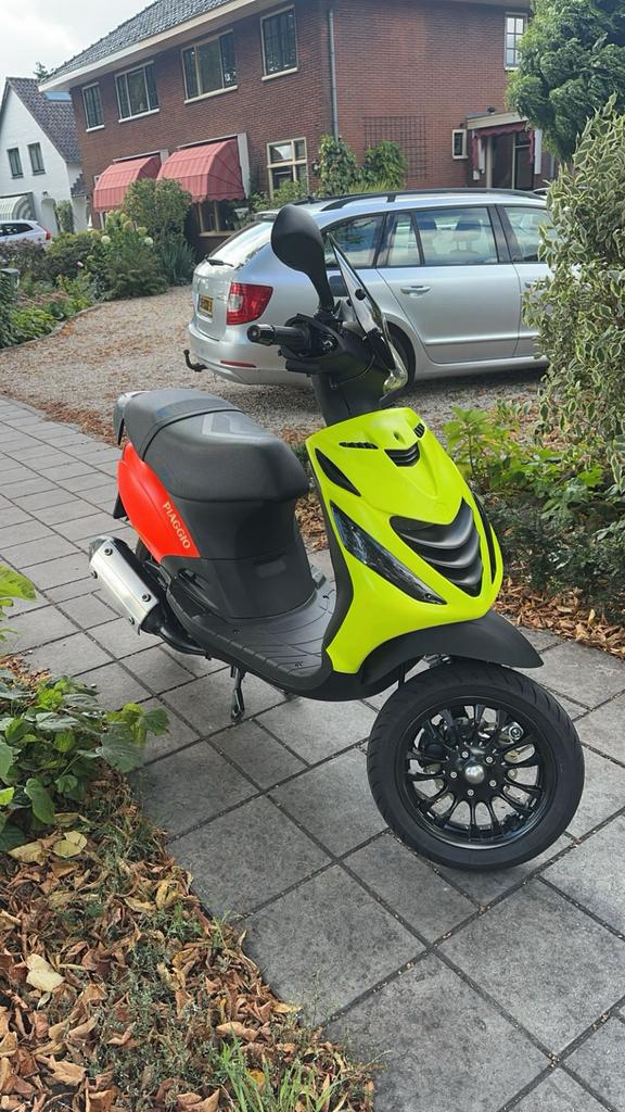 ZIP A1 SP  H2O 183cc Swingarm!  NieuwStaat’ showroom staat!, Ophalen of Verzenden, Zo goed als nieuw, Benzine, Zip