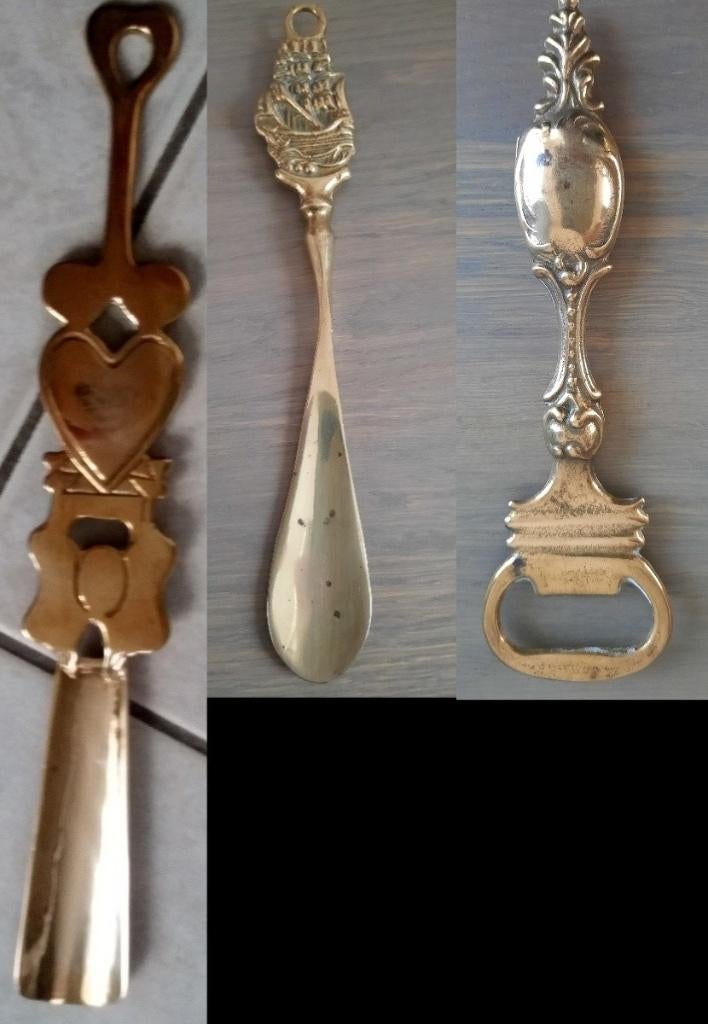 2 schoenlepels + flessenopener van koper / messing, Ophalen of Verzenden