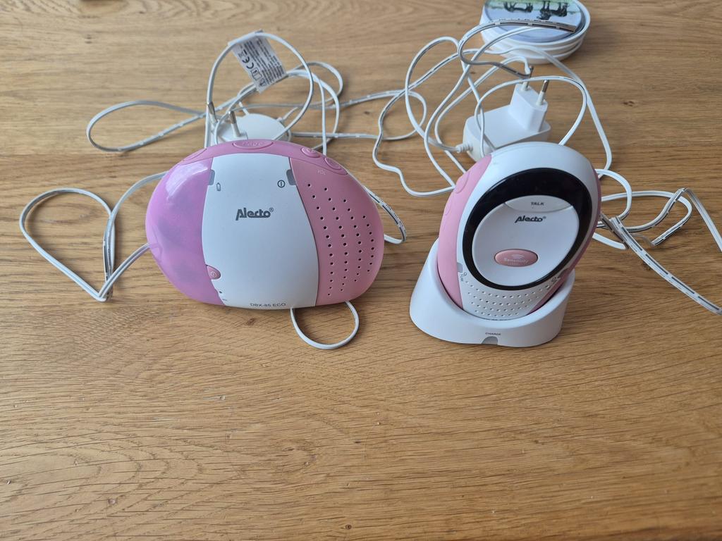 Babyfoon alecto, Ophalen of Verzenden, Zo goed als nieuw, 250 meter of meer