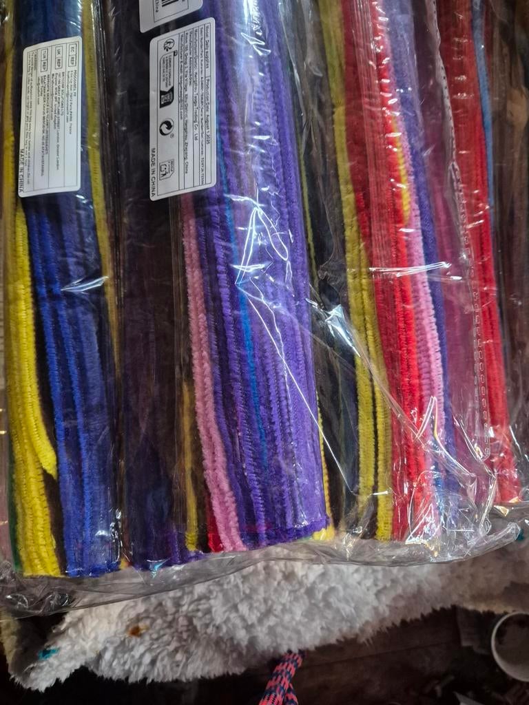 Diverse knutselmaterialen en verschillende merkschoenen zgan, Ophalen, Zo goed als nieuw, Overige typen