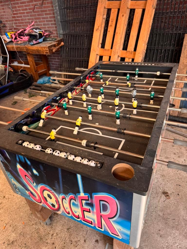 Tafelvoetbaltafel, Ophalen