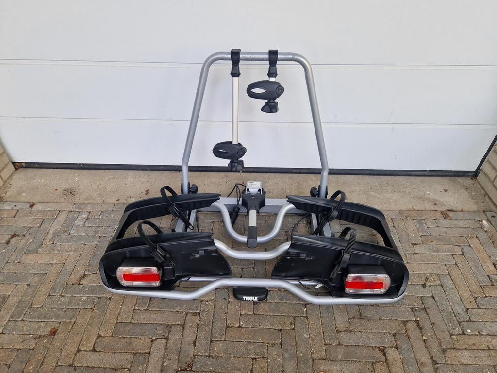 Thule EuroPower 916 voor 2 E-Bikes met 13 Polige stekker, Ophalen, Elektrische fiets, Zo goed als nieuw, 2 fietsen
