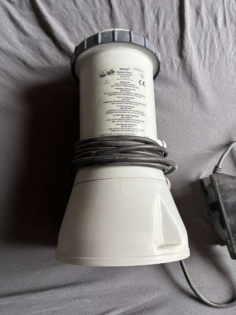 Zwembadpomp 638G, Ophalen, Zo goed als nieuw