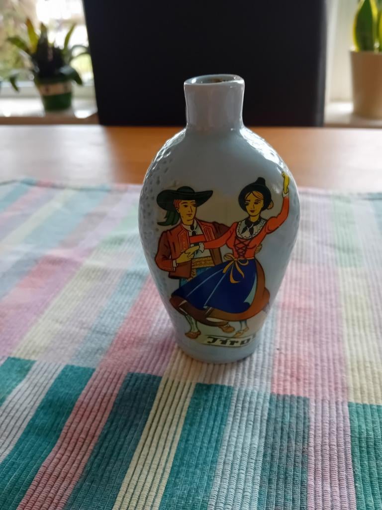 Tiroler kruikje van 12.5cm., Ophalen of Verzenden