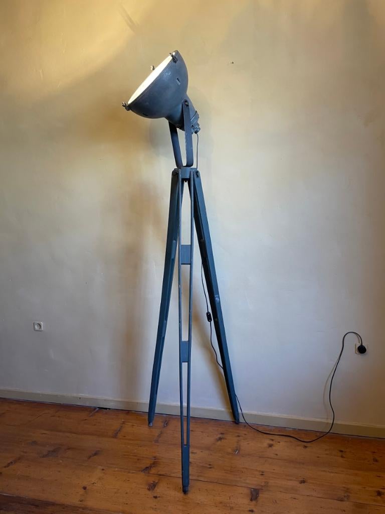 grote staande Vloerlamp Schemerlamp op oud Statief Frans, Ophalen