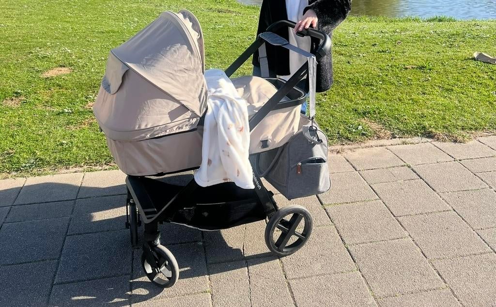 Kinderkraft Newly 4-in-1 Pro Sand Beige kinderwagen, Overige merken, Ophalen of Verzenden, Zo goed als nieuw, Combiwagen