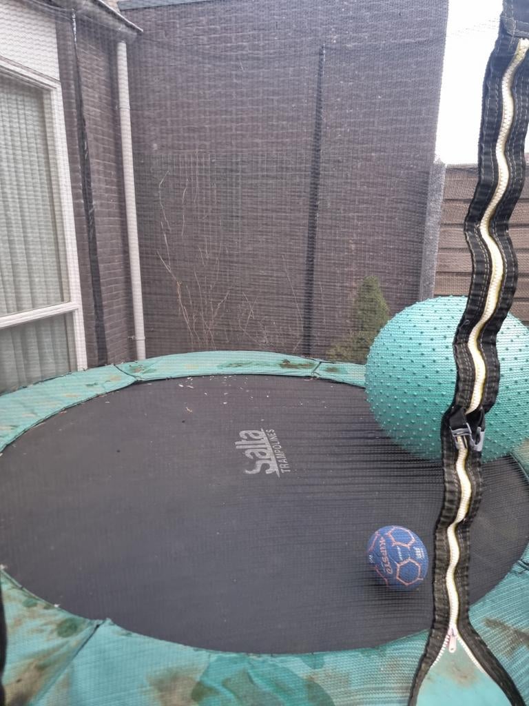 Salta 2,40m Trampoline met veiligheidsnet en ladder., Ophalen of Verzenden, Gebruikt