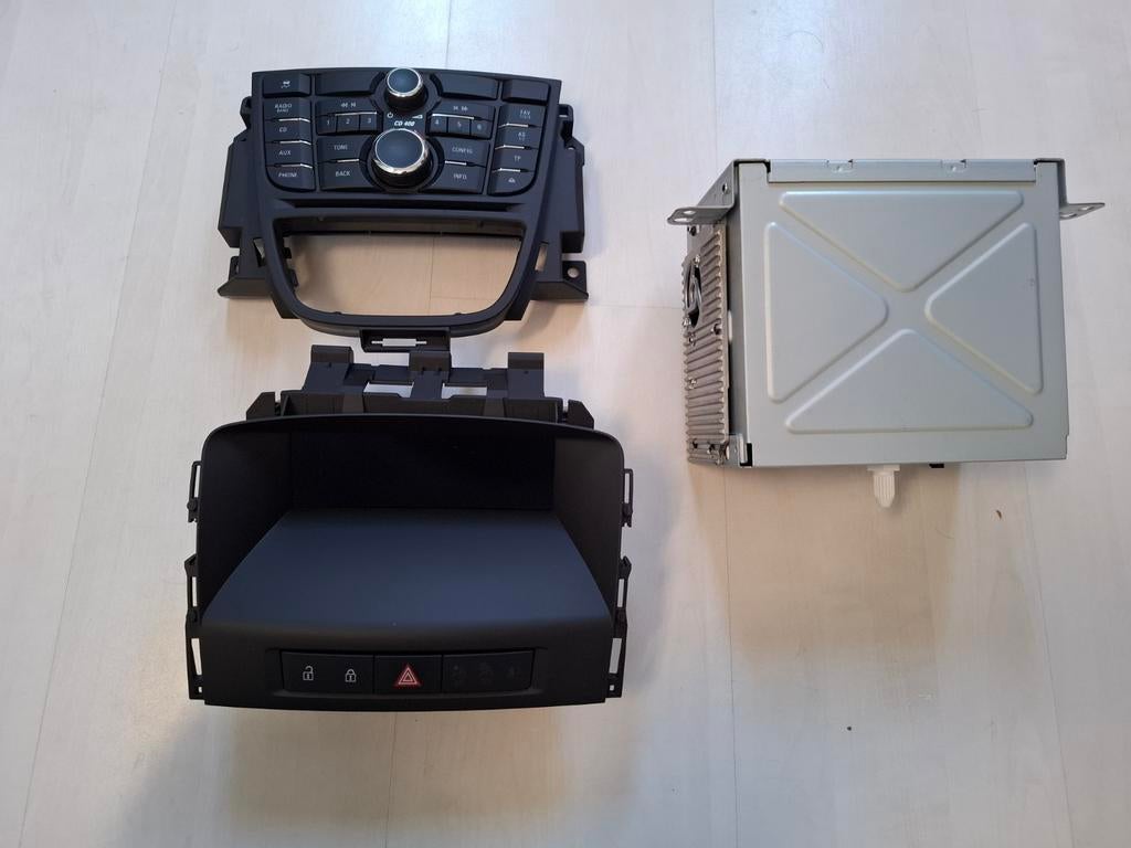 Opel astra J  autoradio, Ophalen of Verzenden