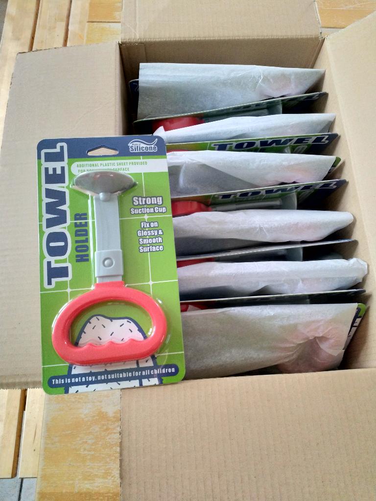 Doos handdoek haakjes, Ophalen of Verzenden, Nieuw, Overige typen