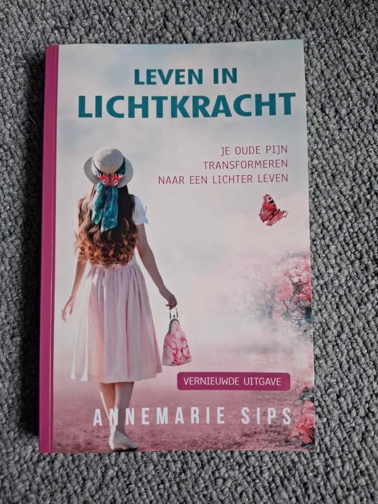 Leven in Lichtkracht - NIEUW BOEK 2024 - Annemarie Sips, Ophalen of Verzenden, Nieuw, Overige typen