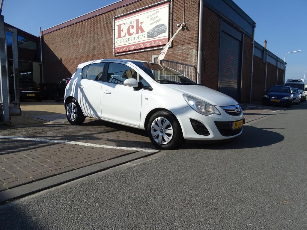 Opel Corsa 1.0-12V Selection (bj 2013), Voorwielaandrijving, Euro 5, Stof, Zwart