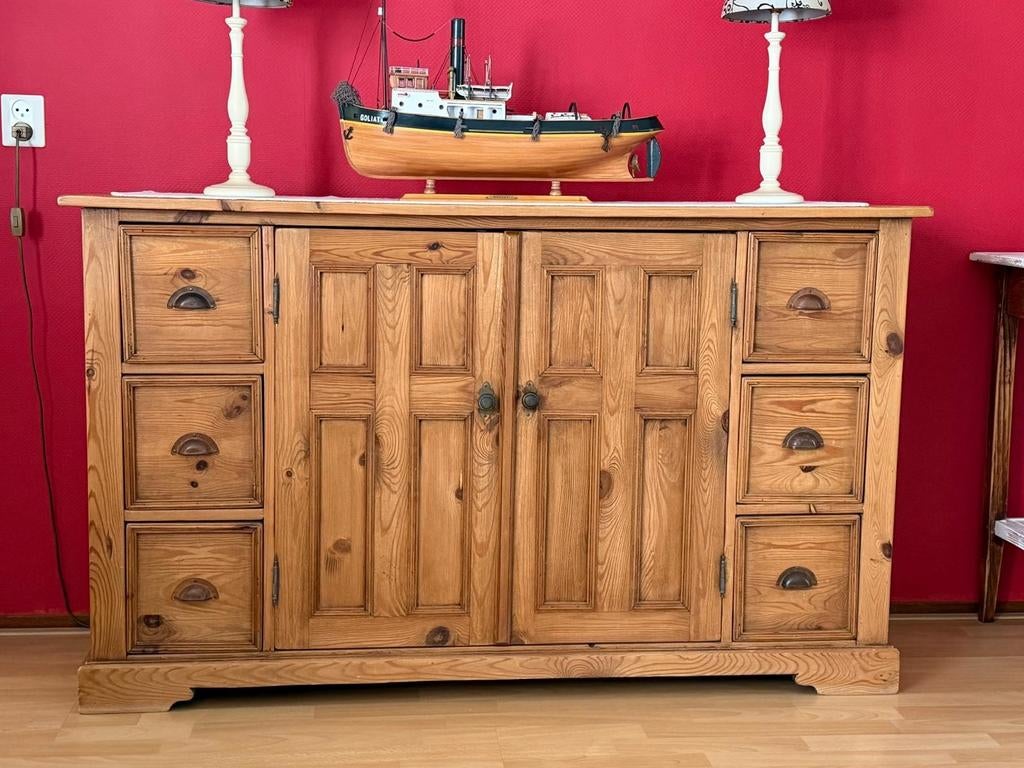 Massief grenen dressoir met lades en deuren, Huis en Inrichting, Gebruikt, 100 tot 150 cm, Ophalen of Verzenden, Landelijk, Klassiek