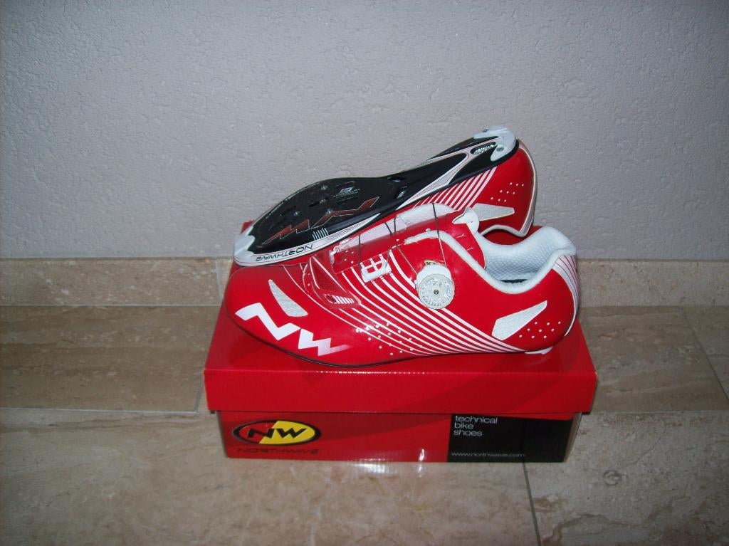 Nieuwe NORTHWAVE Torpedo Plus Race schoenen maat 43, Fietsen en Brommers, Fietsaccessoires | Fietskleding, Schoenen, Nieuw, L
