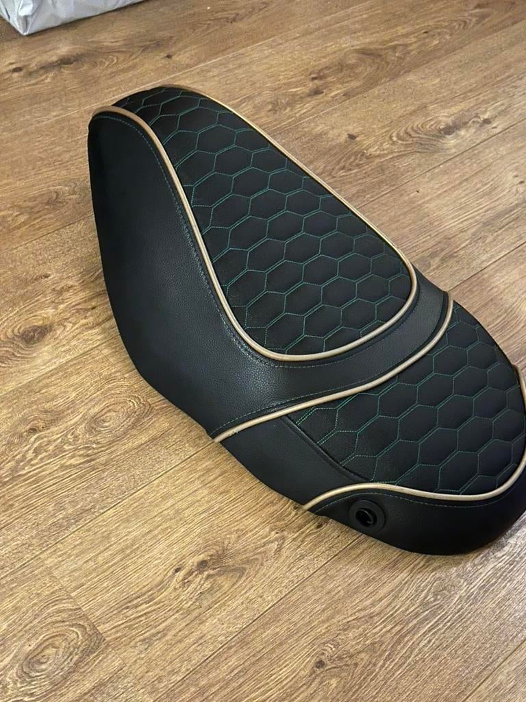 Zip custom zadel, Ophalen of Verzenden