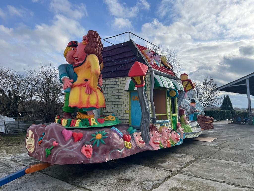 Mooie grote praalwagen carnavalswagen te koop, Ophalen, Zo goed als nieuw, Carnaval