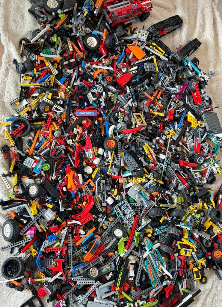 Lego Technic heel veel technisch lego, Kinderen en Baby's, Speelgoed | Duplo en Lego, Ophalen of Verzenden, Gebruikt
