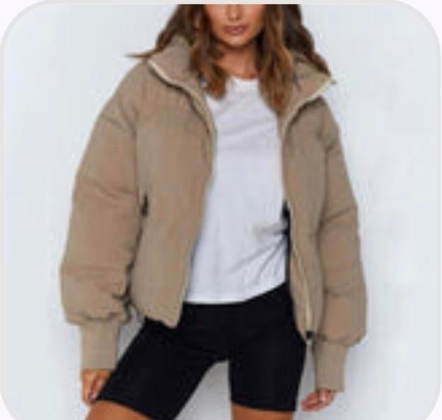 Stijlvolle Cropped Puffer Jas, Kleding | Dames, Jassen | Winter, Maat 38/40 (M), Beige, Nieuw, Ophalen of Verzenden