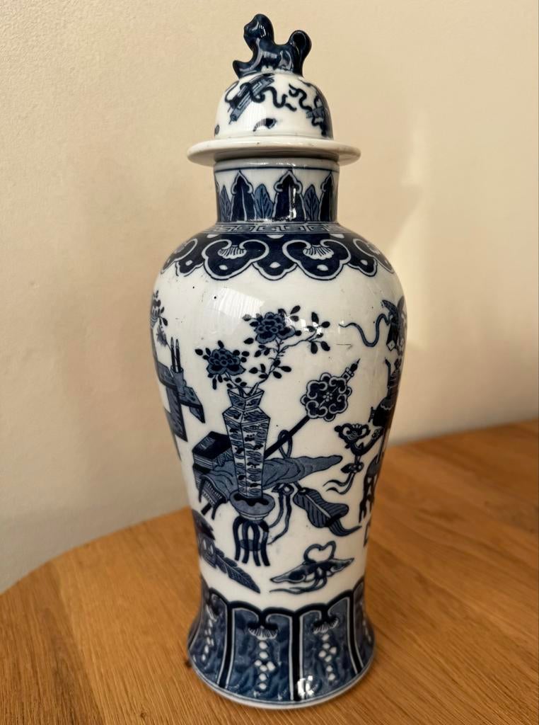 Oude Chinese vaas met deksel, gesigneerd, Antiek en Kunst, Antiek | Vazen, Ophalen of Verzenden