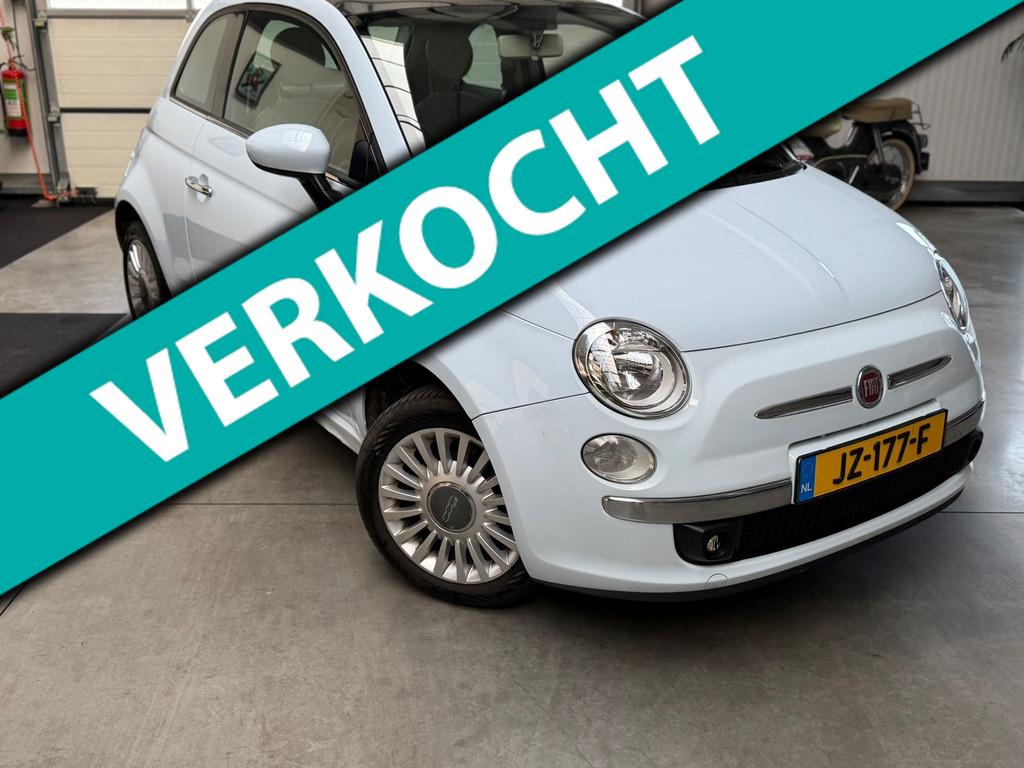 Fiat 500 1.2 Lounge airco navi pano, Voorwielaandrijving, Euro 5, Gebruikt, 1242 cc