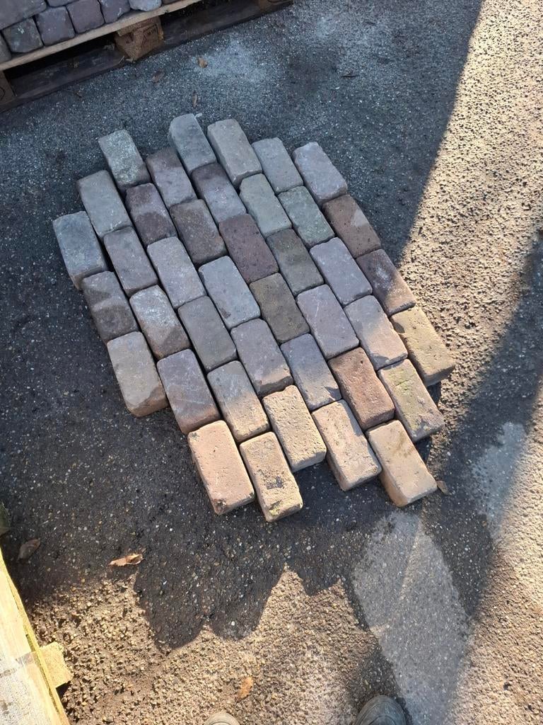 Oude gebakken klinkers op pallets.10 duimers, Ophalen, Gebruikt, Keramiek, Klinkers