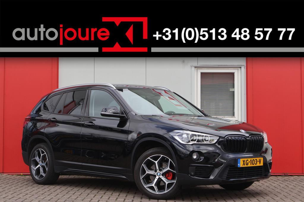 BMW X1 sDrive16d High Executive Aut. | HUD | Leder | Trekhaa, Lichtsensor, Gebruikt, 116 pk, Bedrijf