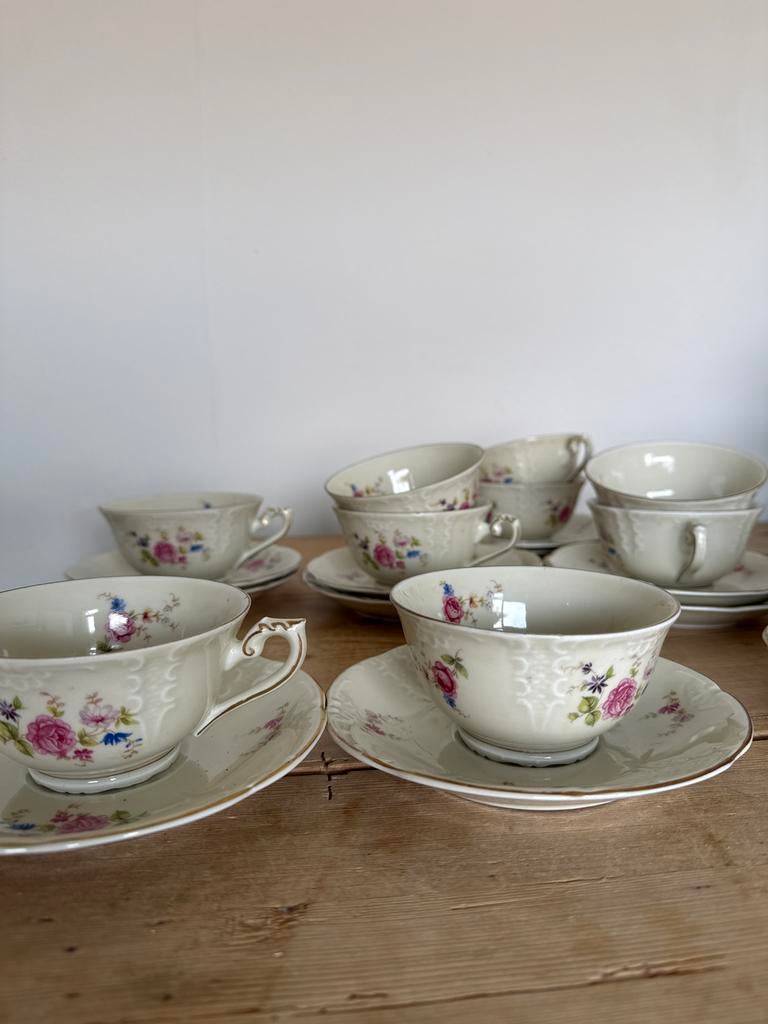 11 Mosa Maastrichts aardewerk kop en schotels, Antiek en Kunst, Ophalen of Verzenden