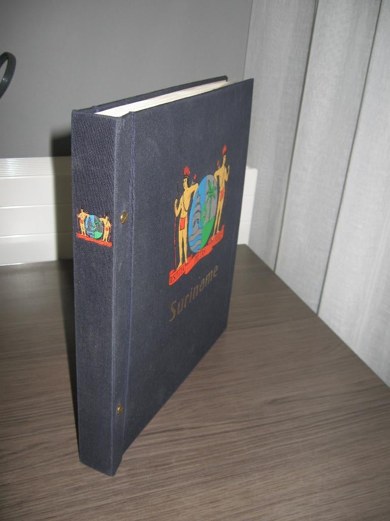 Suriname 1975 T/M 1989. Postfris in DAVO album., Postzegels en Munten, Postzegels | Volle albums en Verzamelingen, Verzenden, Buitenland