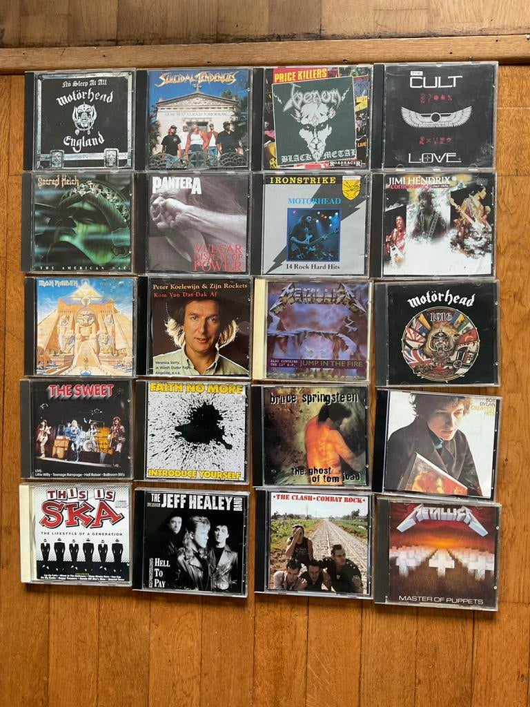 42 cd’s (zonder achterkant, zie foto’s), Ophalen, Gebruikt, Poprock