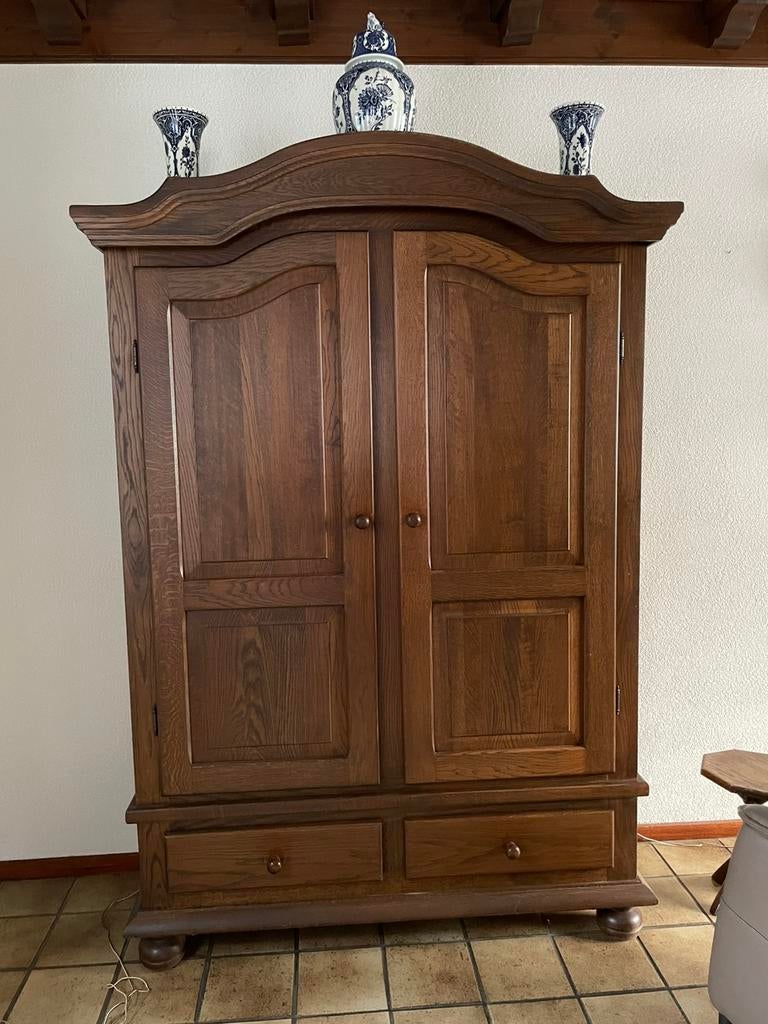 Antieke bruine kast te koop, Ophalen