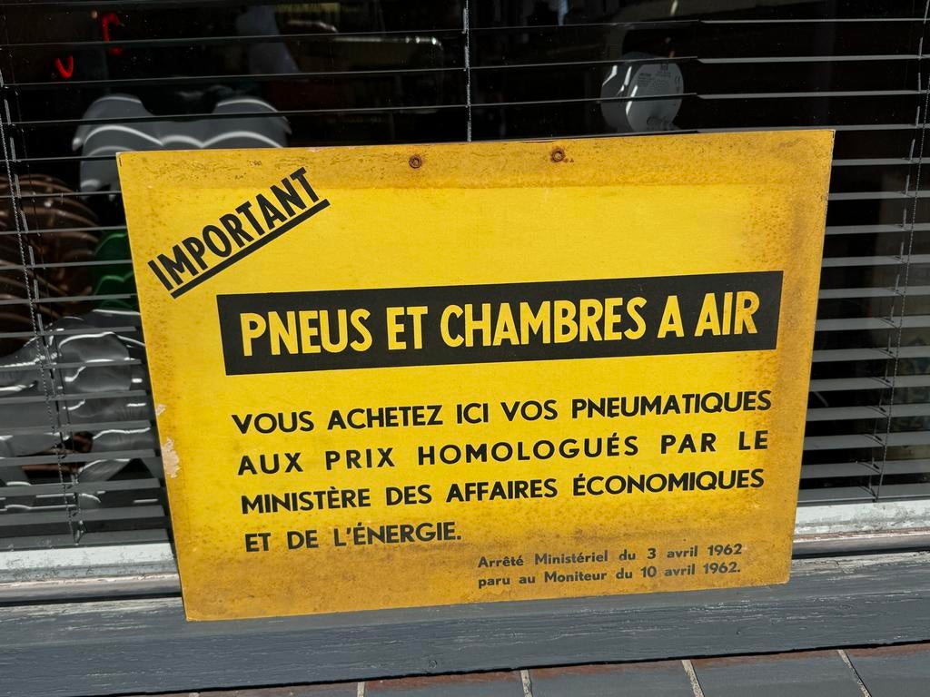 Vintage Belgisch reclame Bord: Banden en Binnenbanden, Ophalen