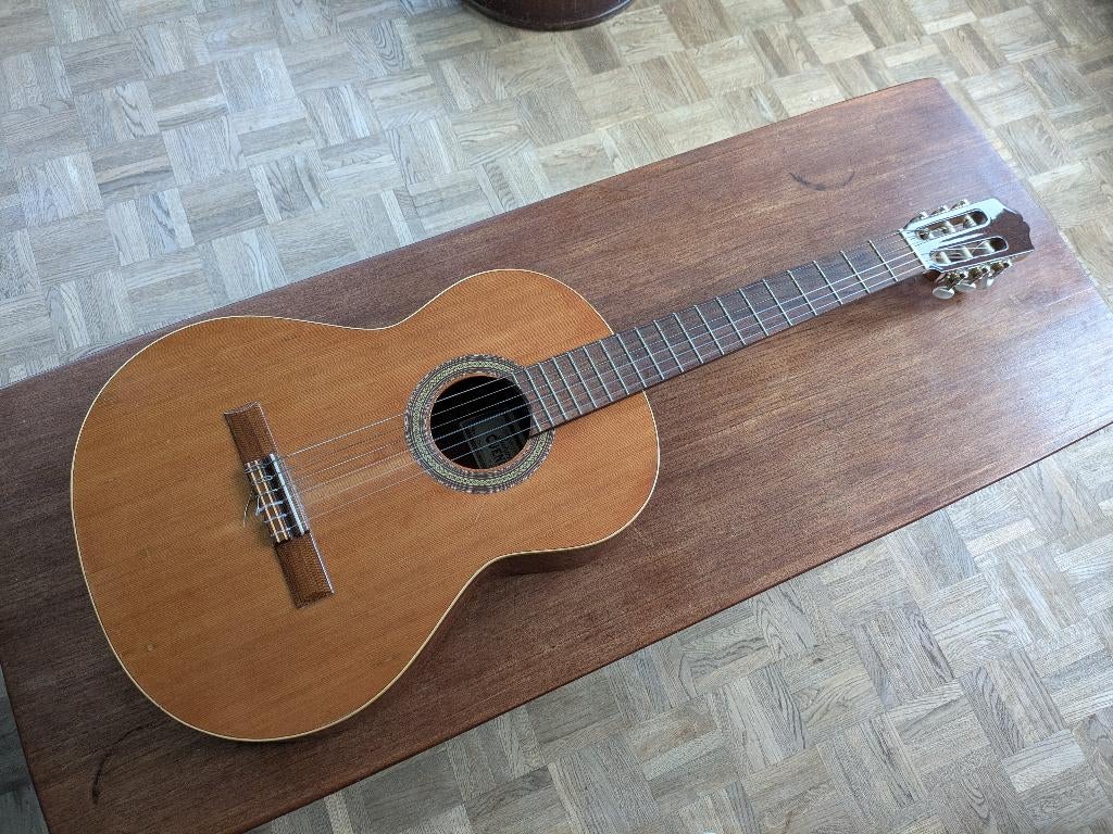 Cuenca Model 10 Cedro, Ophalen of Verzenden, Gebruikt, Klassieke of Spaanse gitaar
