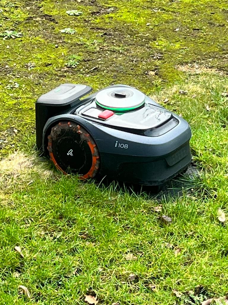 Segway Navimow i108 Robotmaaier - Draadloos tot 800m2, Ophalen of Verzenden, Zo goed als nieuw, 20 tot 25 cm, Bestuurbaar via app