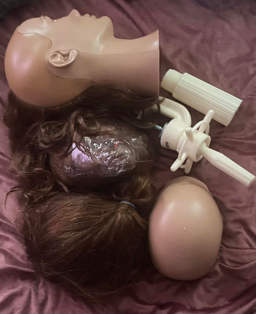 Polivalent hoofdvorm kapper haar, Ophalen, Zo goed als nieuw, Pruik of Haarverlenging