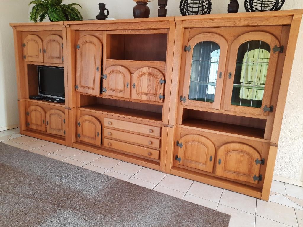 massief eiken buffet kast ( J16 ), Antiek en Kunst, Antiek | Meubels | Kasten, Ophalen