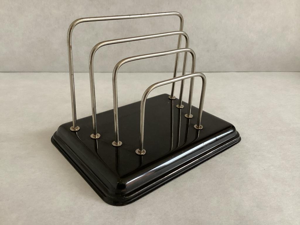 Vintage brievenstandaard zwart metaal 16 x 12,5 cm., Ophalen of Verzenden, Huis en Inrichting